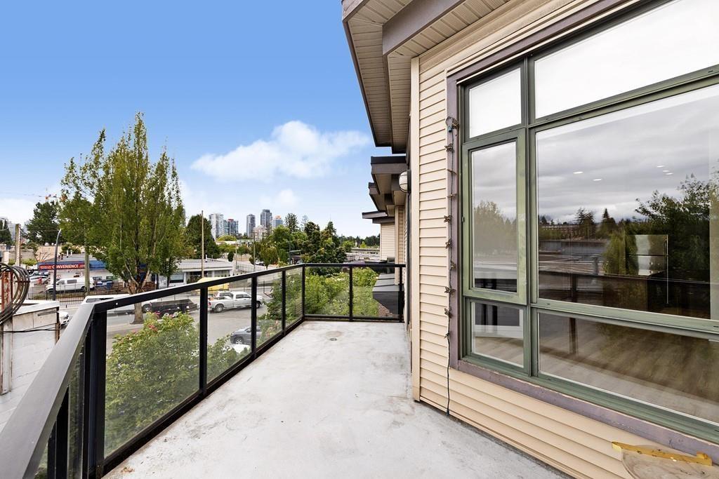 403 10822 City Parkway, Surrey, British Columbia  V3T 5X9 - Photo 18 - R2987215