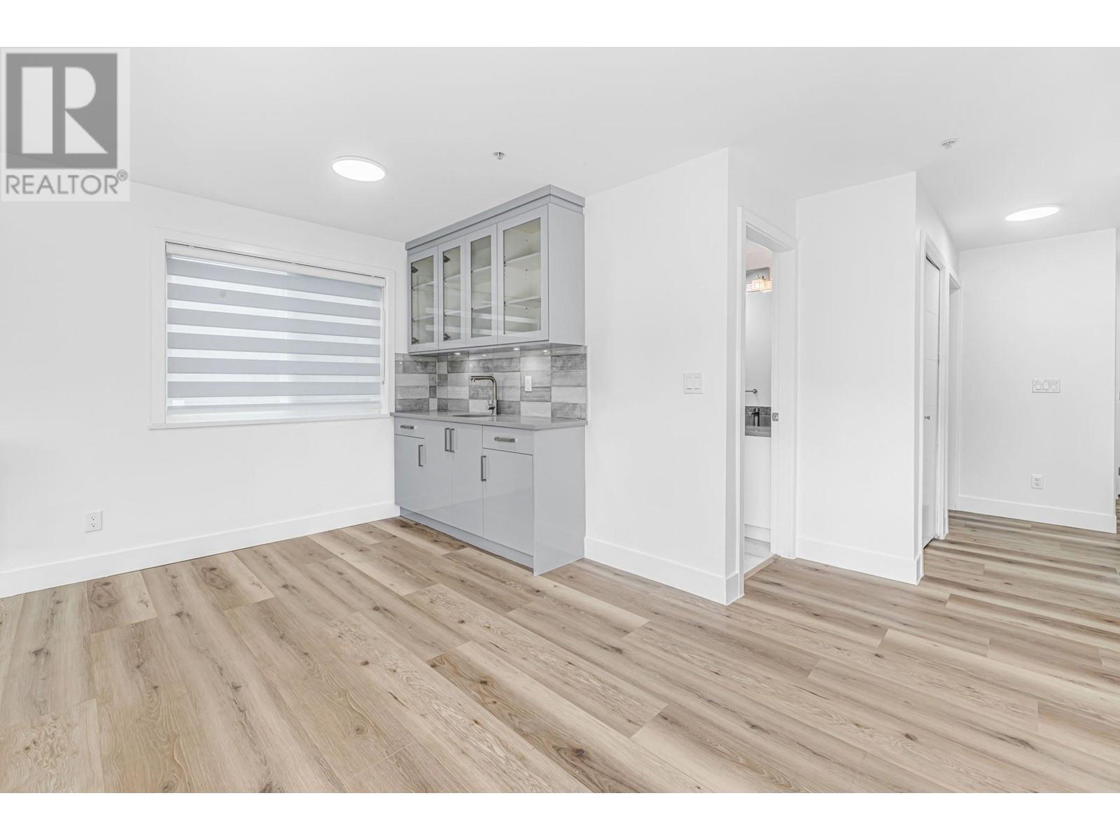 3020 Knight Street, Vancouver, British Columbia  V5N 3K4 - Photo 7 - R2987253