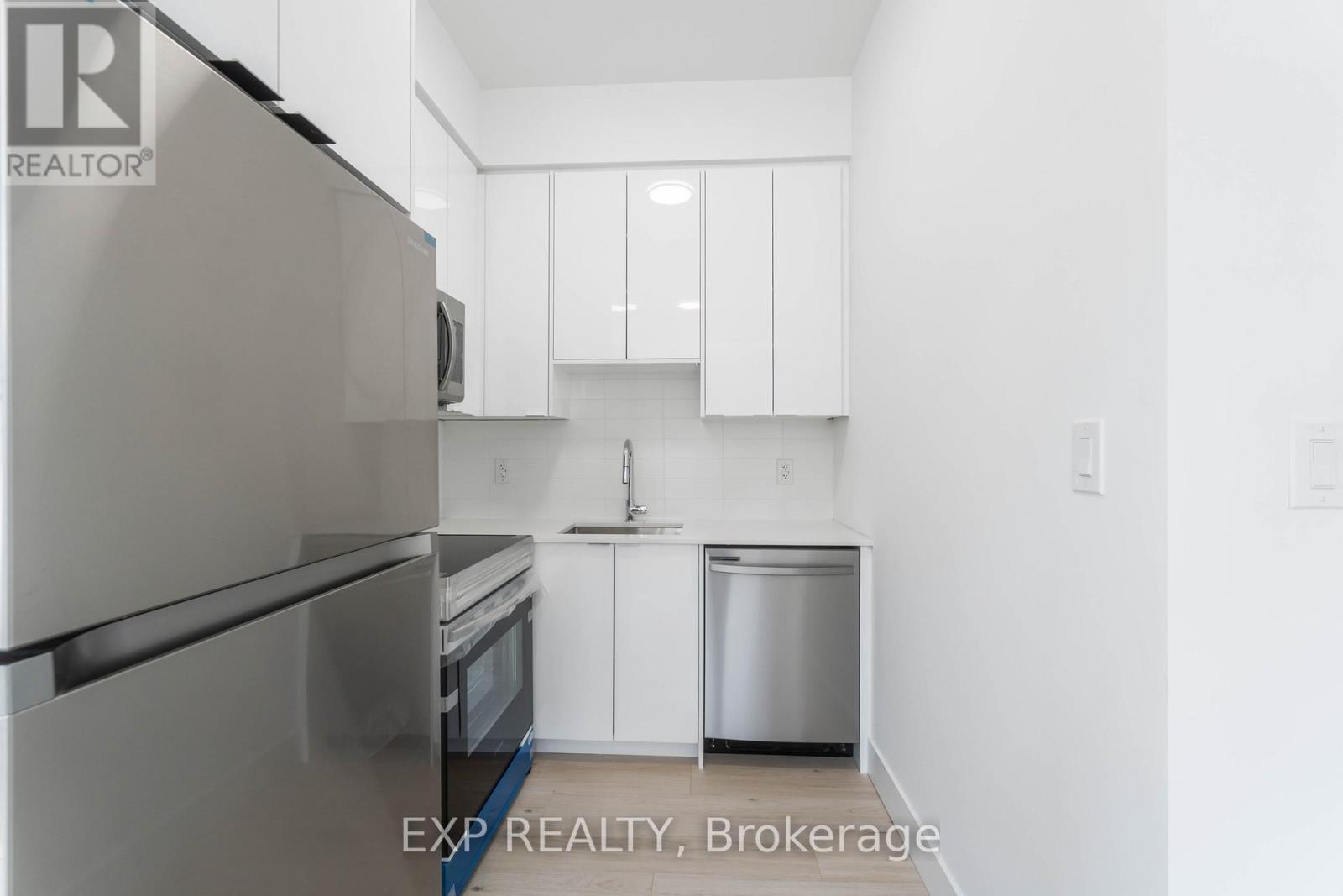 106 - 7277 Wilson Crescent, Niagara Falls, Ontario  L2G 4R8 - Photo 17 - X12067899