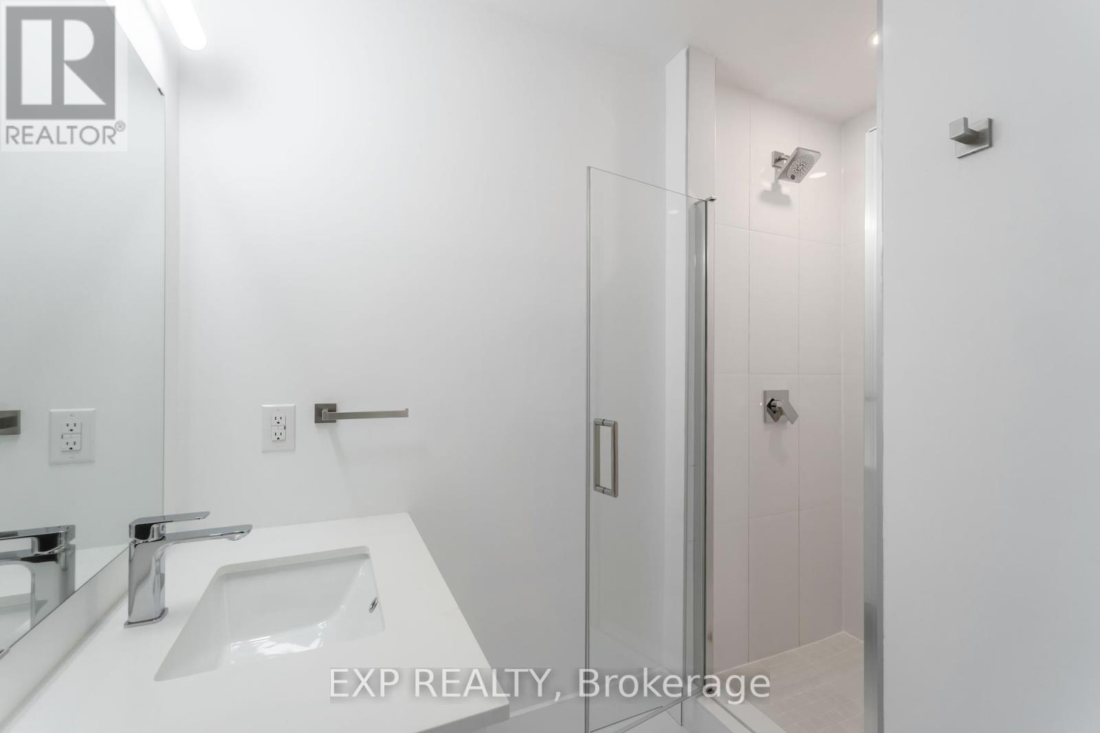 106 - 7277 Wilson Crescent, Niagara Falls, Ontario  L2G 4R8 - Photo 20 - X12067899