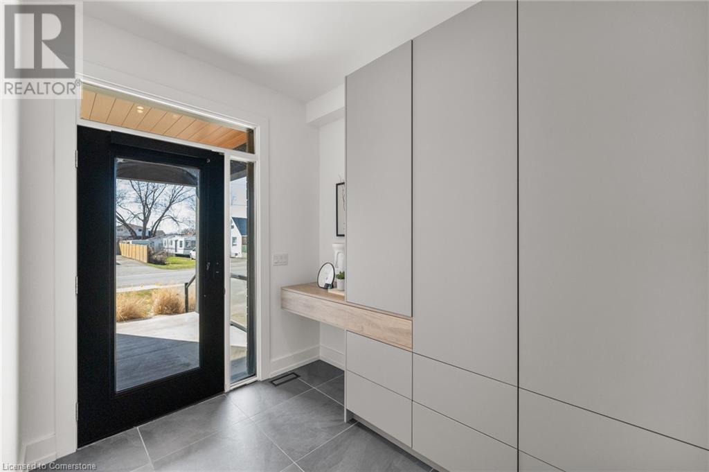 Property at 4636 LEE Avenue image 3