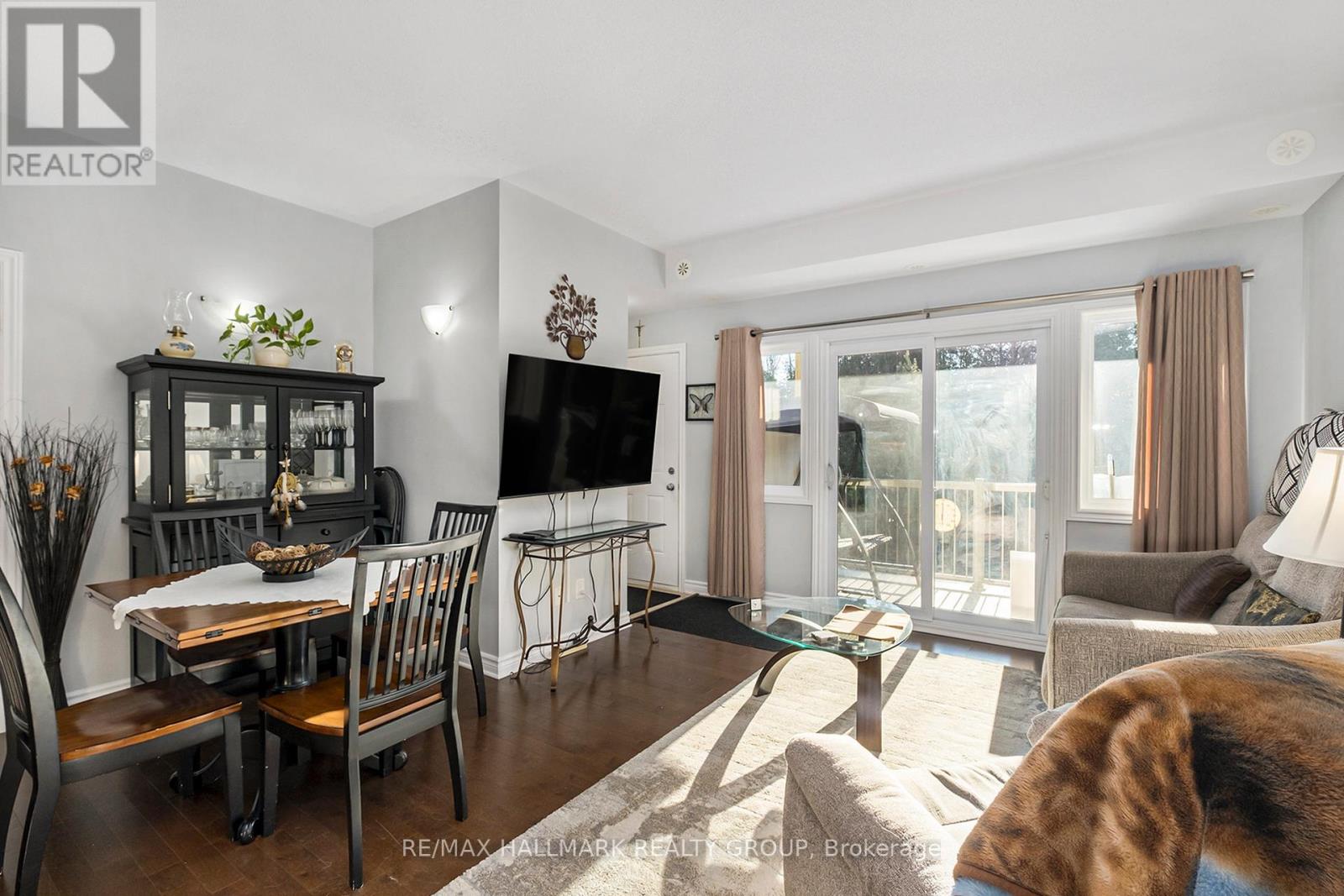 I - 362 Wood Acres Grove, Ottawa, Ontario  K1T 0M7 - Photo 7 - X12067929