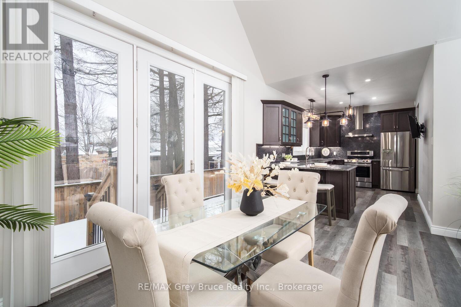 635 18th Street E, Owen Sound, Ontario  N4K 2J5 - Photo 10 - X11909353