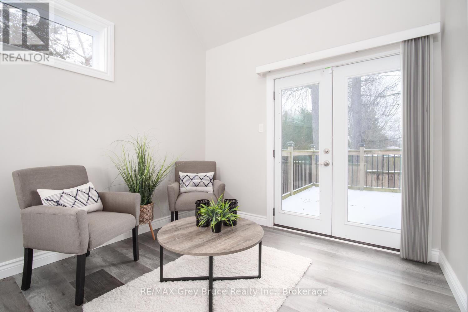 635 18th Street E, Owen Sound, Ontario  N4K 2J5 - Photo 16 - X11909353