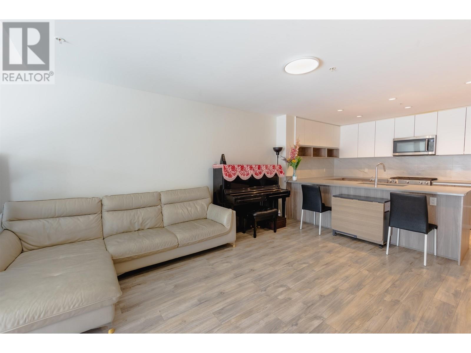 8966 University Crescent, Burnaby, British Columbia  V5A 0E7 - Photo 7 - R2987195