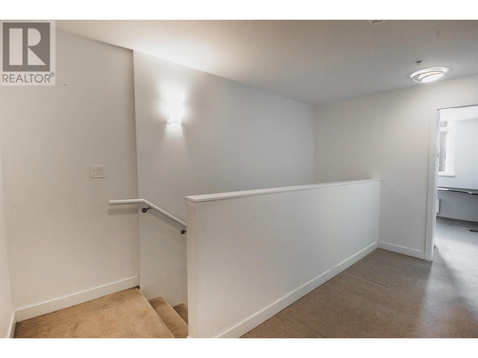 8966 University Crescent, Burnaby, British Columbia  V5A 0E7 - Photo 10 - R2987195
