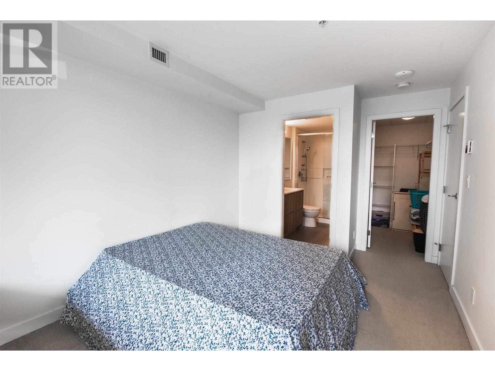 8966 University Crescent, Burnaby, British Columbia  V5A 0E7 - Photo 14 - R2987195