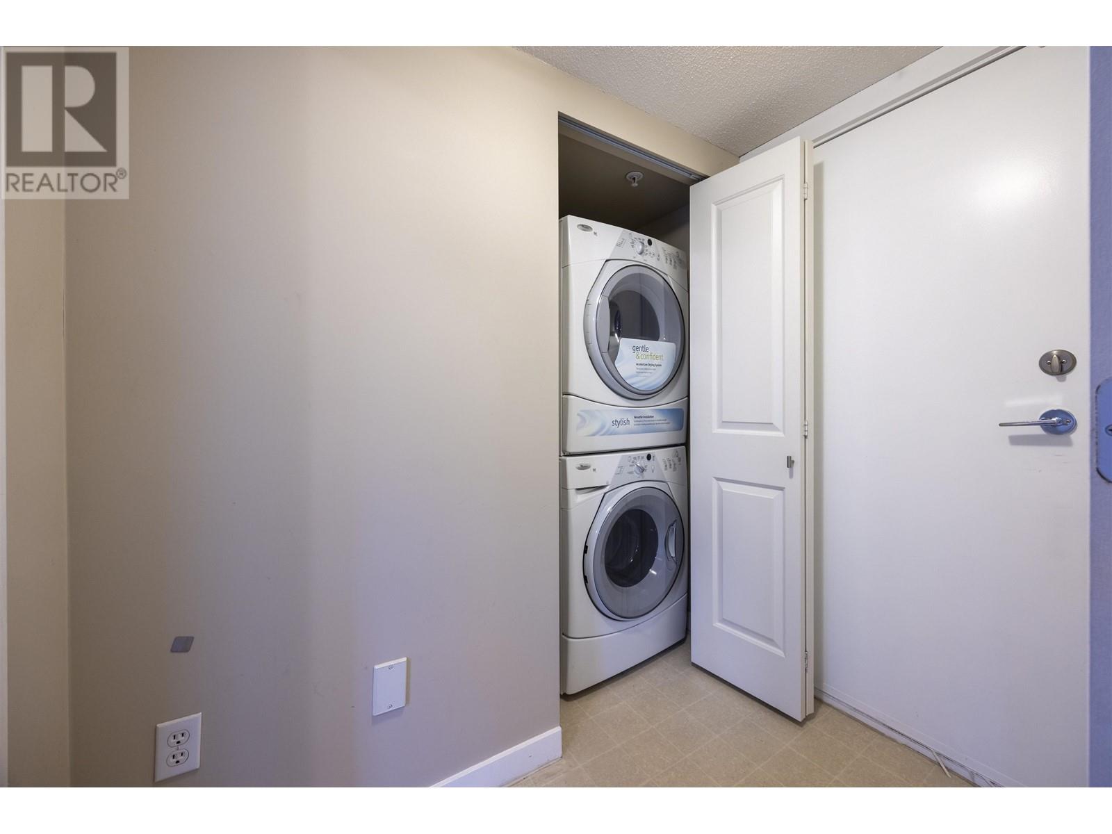 18 9229 University Crescent, Burnaby, British Columbia  V5A 4Z2 - Photo 36 - R2986846