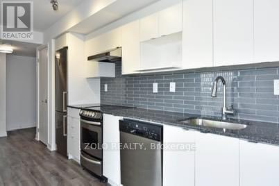 Property at 1305 - 160 FLEMINGTON ROAD image 3