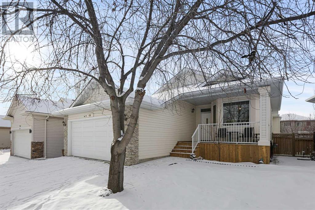 Property at 44 Sierra Nevada Rise image 1