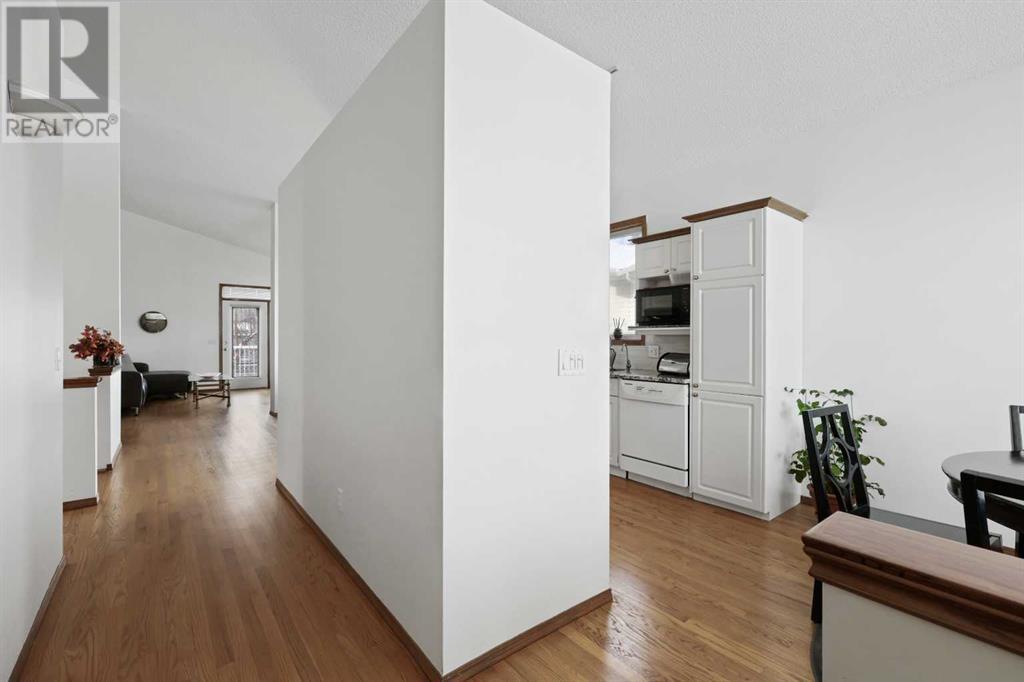 44 Sierra Nevada Rise, Calgary, Alberta  T3H 3H6 - Photo 19 - A2206493
