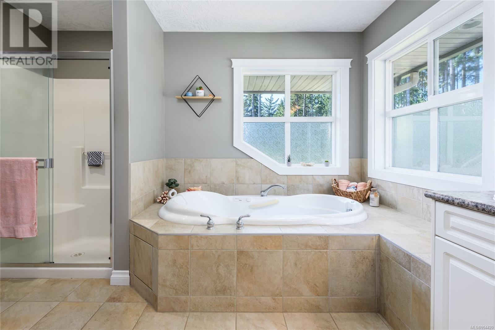 Property at 2042 Stevedor Rd image 2