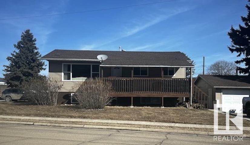 Property at 6116 50 Ave image 1