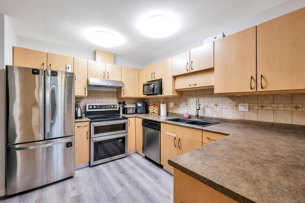 14 13918 58 Avenue, Surrey, British Columbia  V3X 3N8 - Photo 4 - R2986956