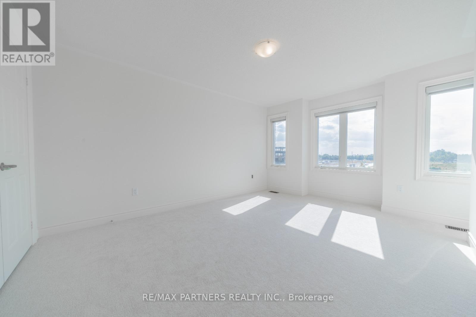 7 Conductor Avenue, Whitchurch-Stouffville, Ontario  L4A 4X5 - Photo 16 - N12067972