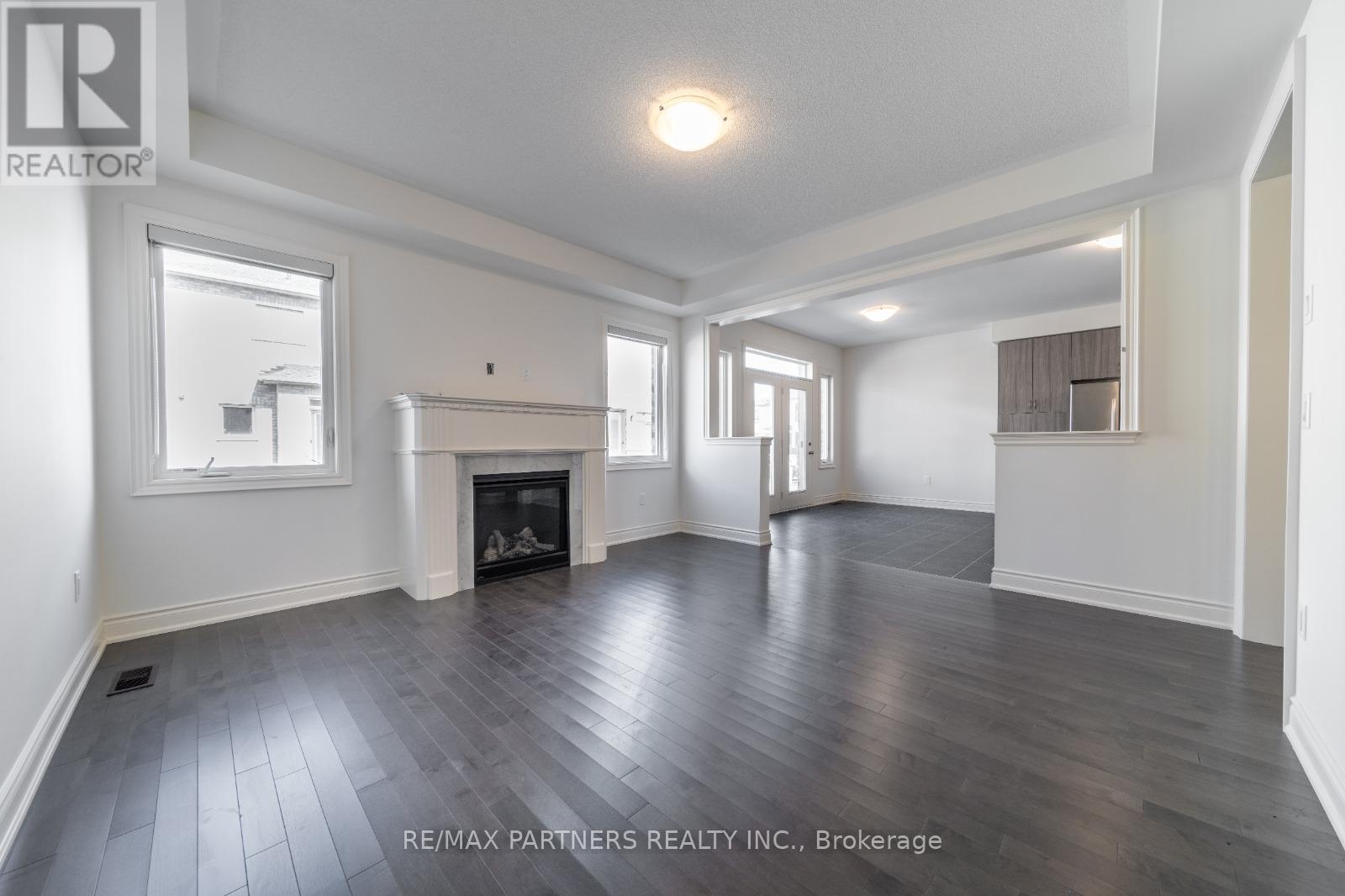 7 Conductor Avenue, Whitchurch-Stouffville, Ontario  L4A 4X5 - Photo 7 - N12067972
