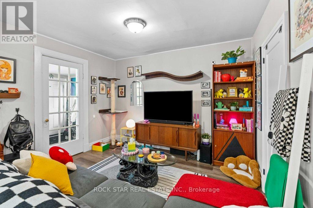 20 Holton Avenue S, Hamilton, Ontario  L8M 2L7 - Photo 27 - X12067968