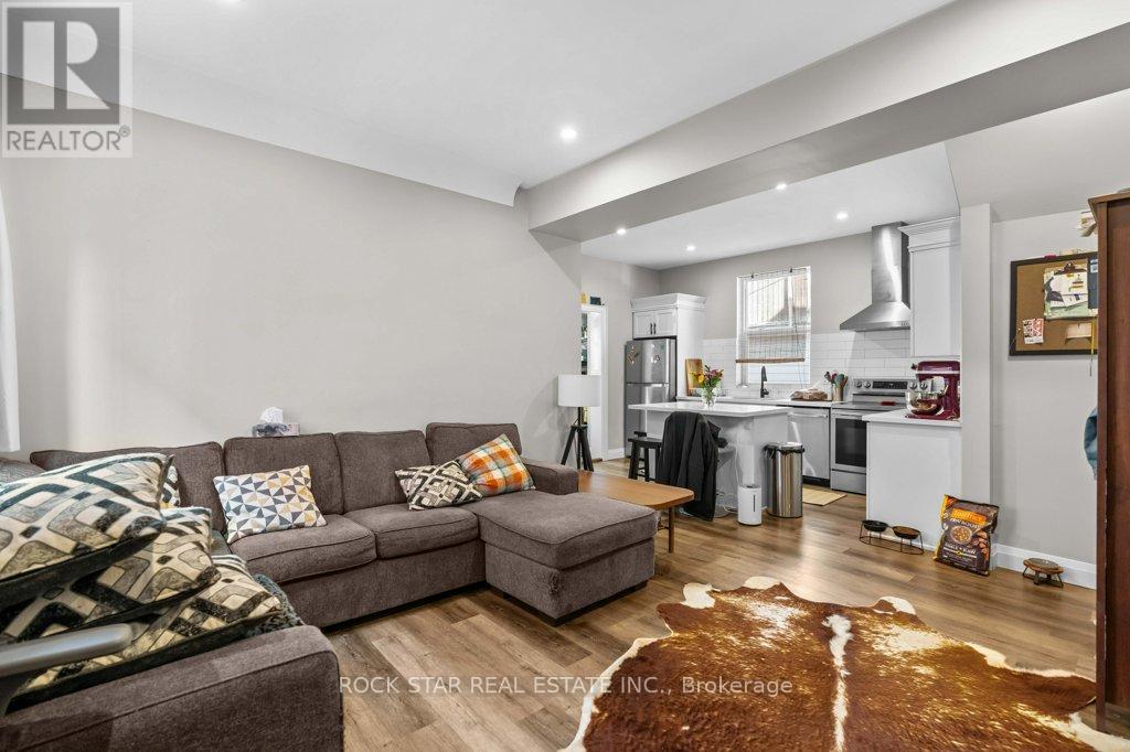 20 Holton Avenue S, Hamilton, Ontario  L8M 2L7 - Photo 42 - X12067968