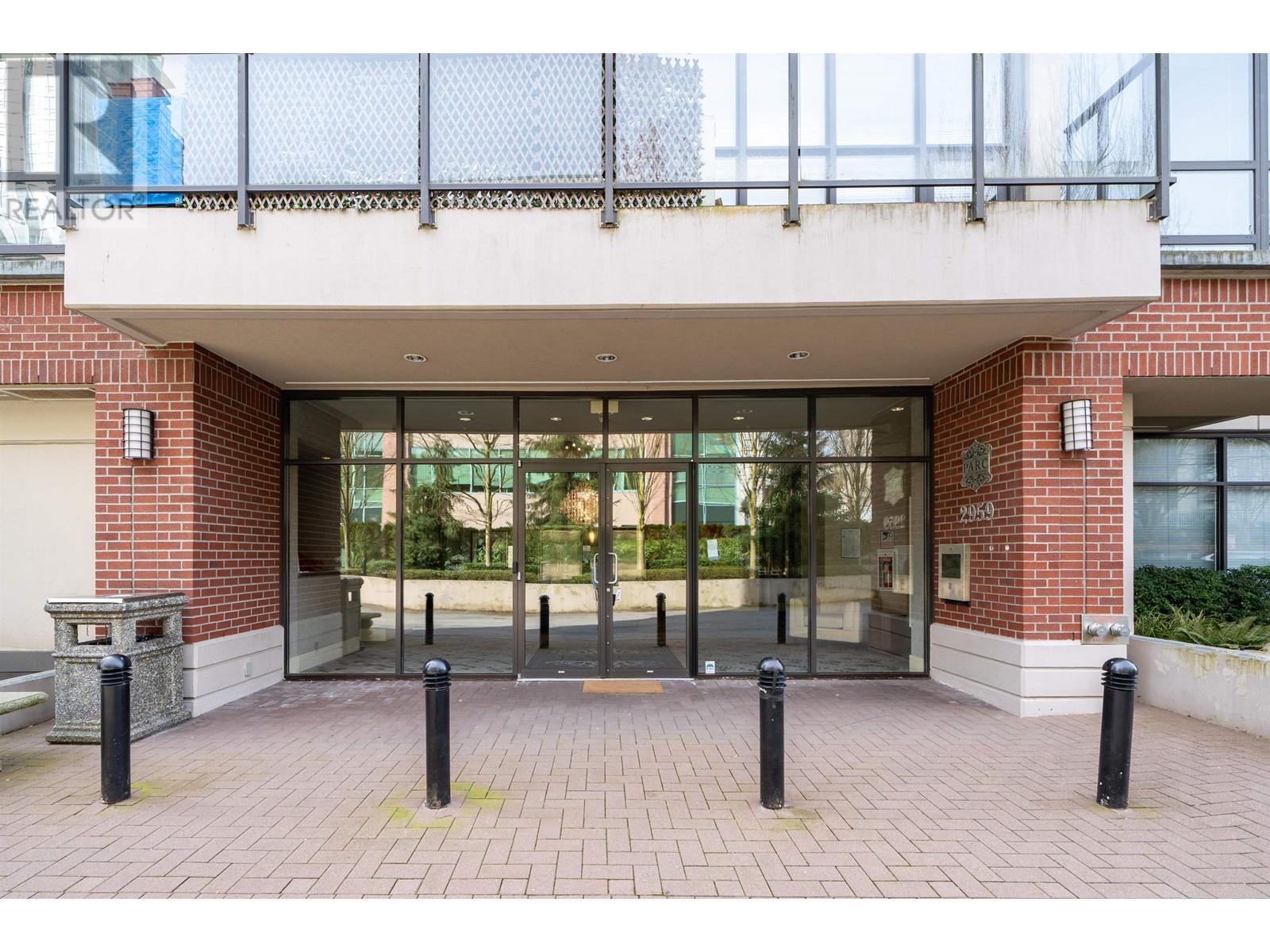 702 2959 Glen Drive, Coquitlam, British Columbia  V3B 0B8 - Photo 24 - R2987227