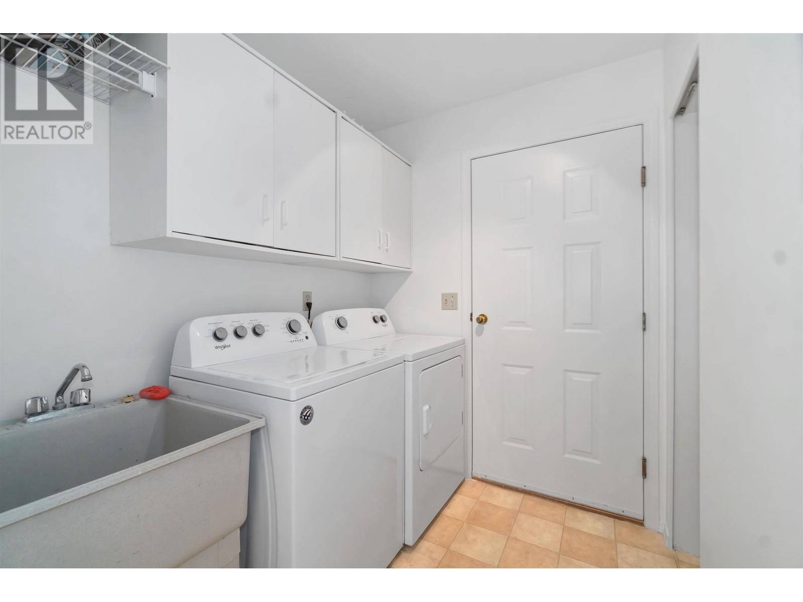1769 Foster Avenue, Coquitlam, British Columbia  V3J 7K8 - Photo 25 - R2986723