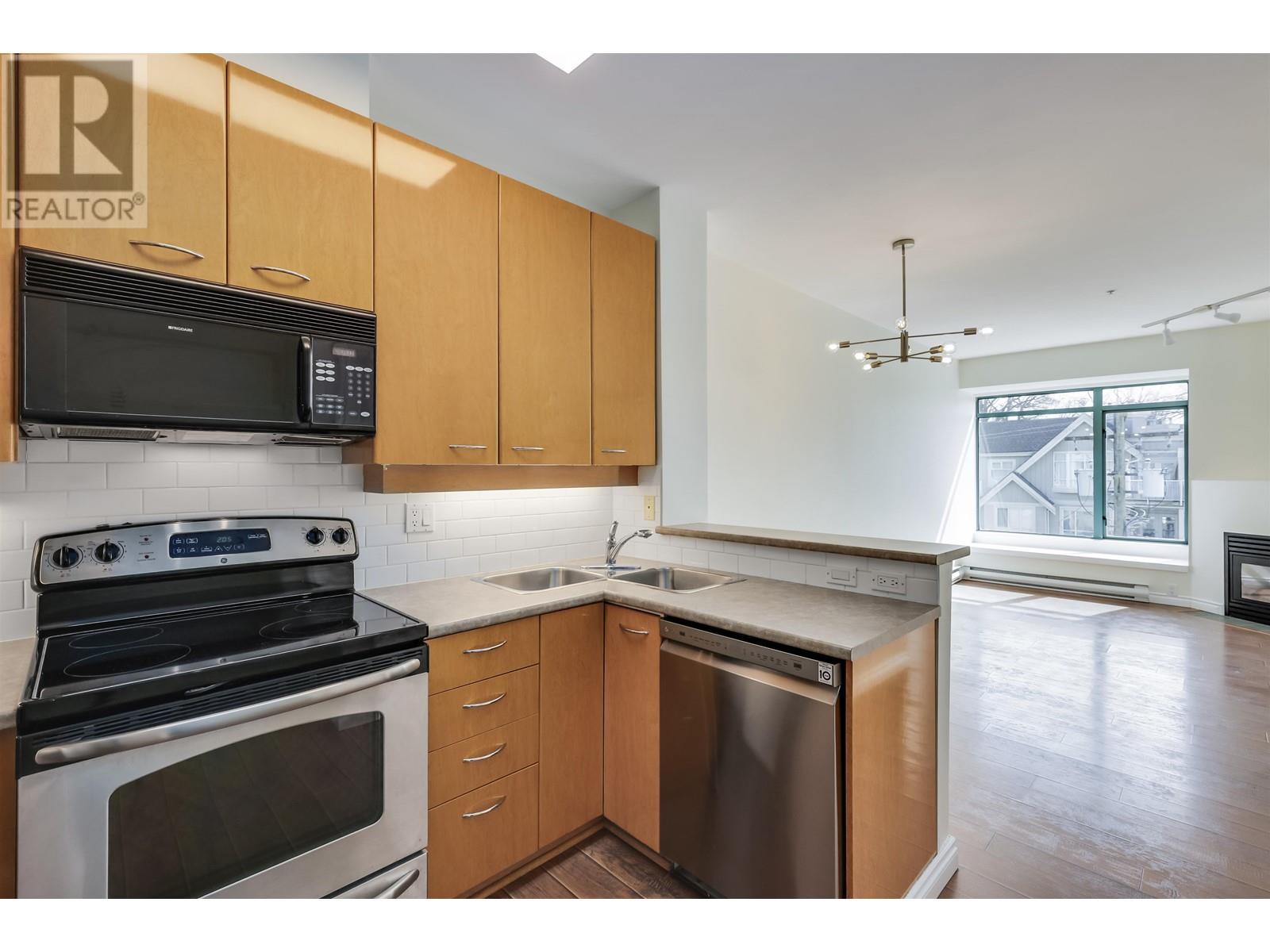 402 2028 W 11th Avenue, Vancouver, British Columbia  V6J 2C9 - Photo 10 - R2987412
