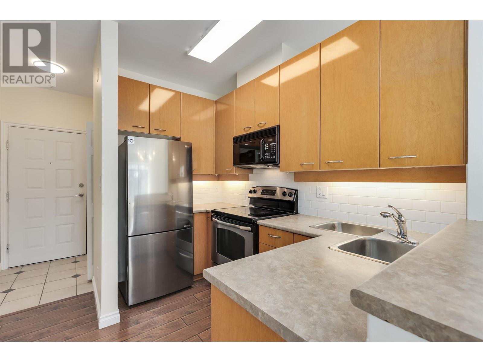402 2028 W 11th Avenue, Vancouver, British Columbia  V6J 2C9 - Photo 7 - R2987412