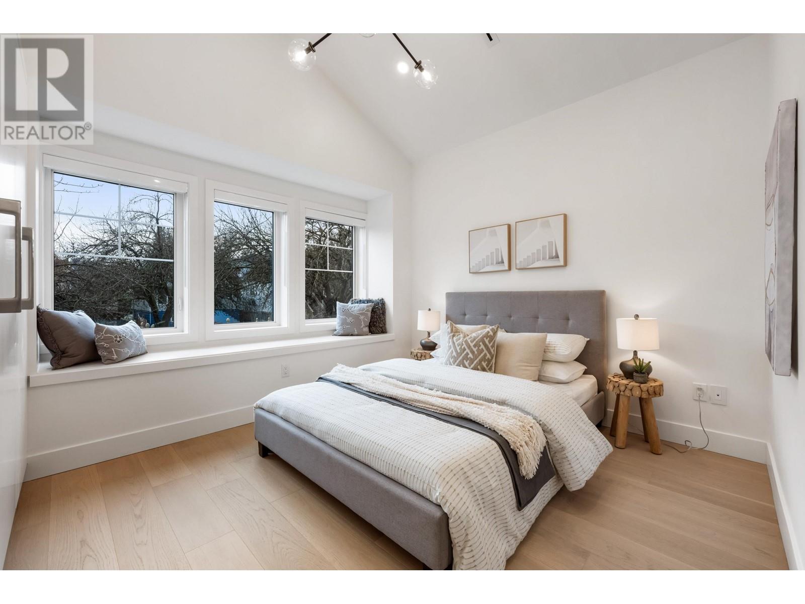 1317 E 18th Avenue, Vancouver, British Columbia  V5V 1H5 - Photo 13 - R2987413