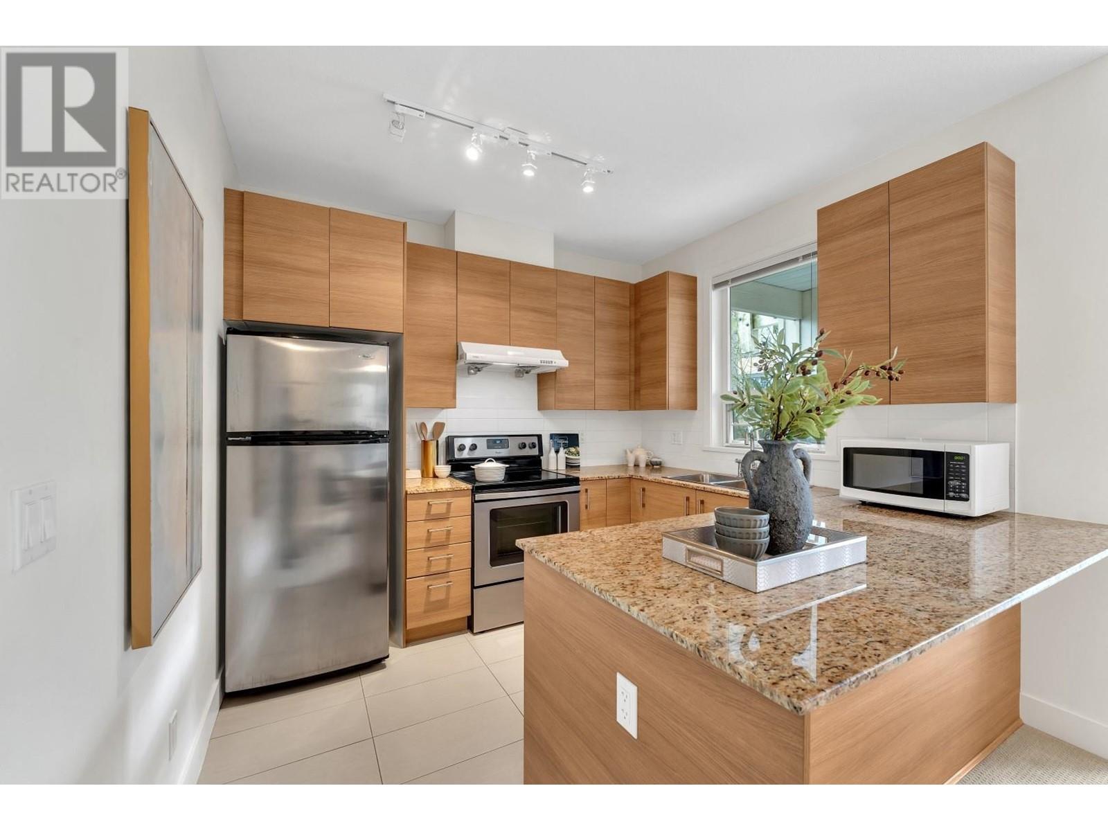 207 5788 Sidley Street, Burnaby, British Columbia  V5J 5E5 - Photo 12 - R2987418