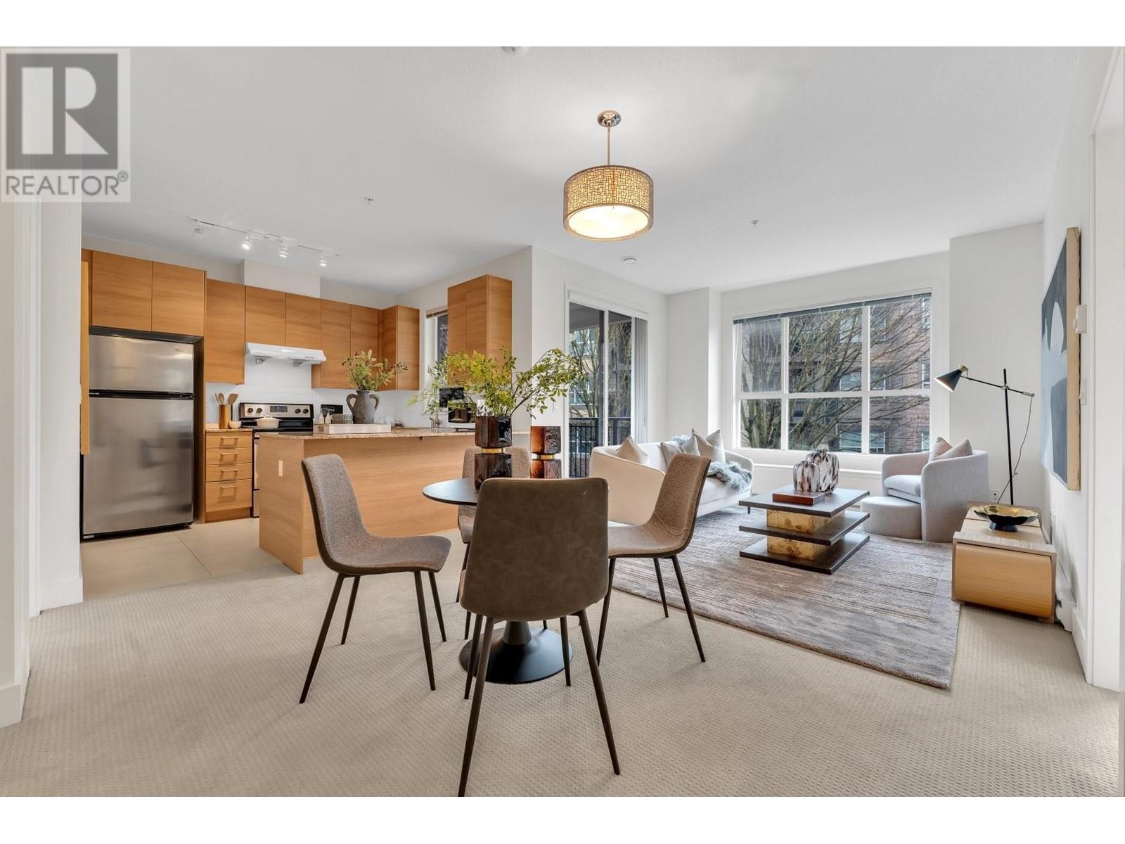 207 5788 Sidley Street, Burnaby, British Columbia  V5J 5E5 - Photo 2 - R2987418