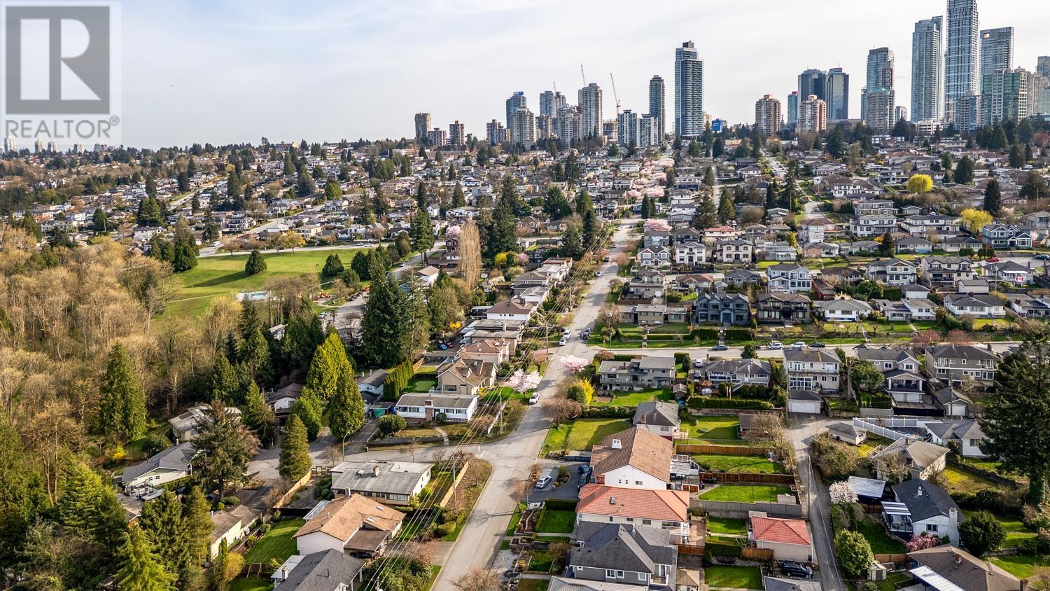 5198 Sussex Avenue, Burnaby, British Columbia  V5G 3K3 - Photo 37 - R2987402