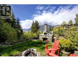966 COPPER DRIVE