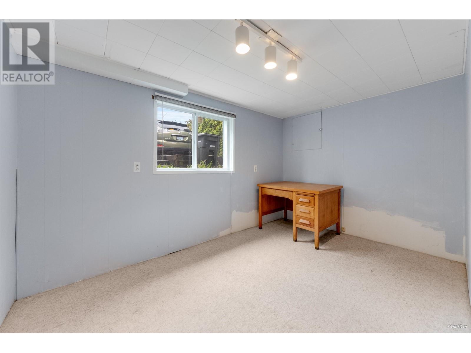 4654 Burke Street, Burnaby, British Columbia  V5H 1C3 - Photo 17 - R2987395