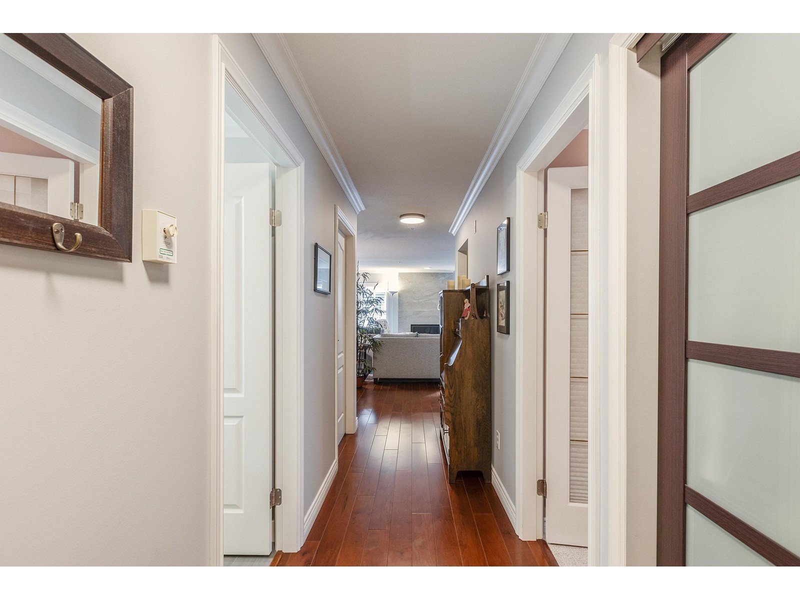 209 15272 20 Avenue, Surrey, British Columbia  V4A 2A3 - Photo 4 - R2964513