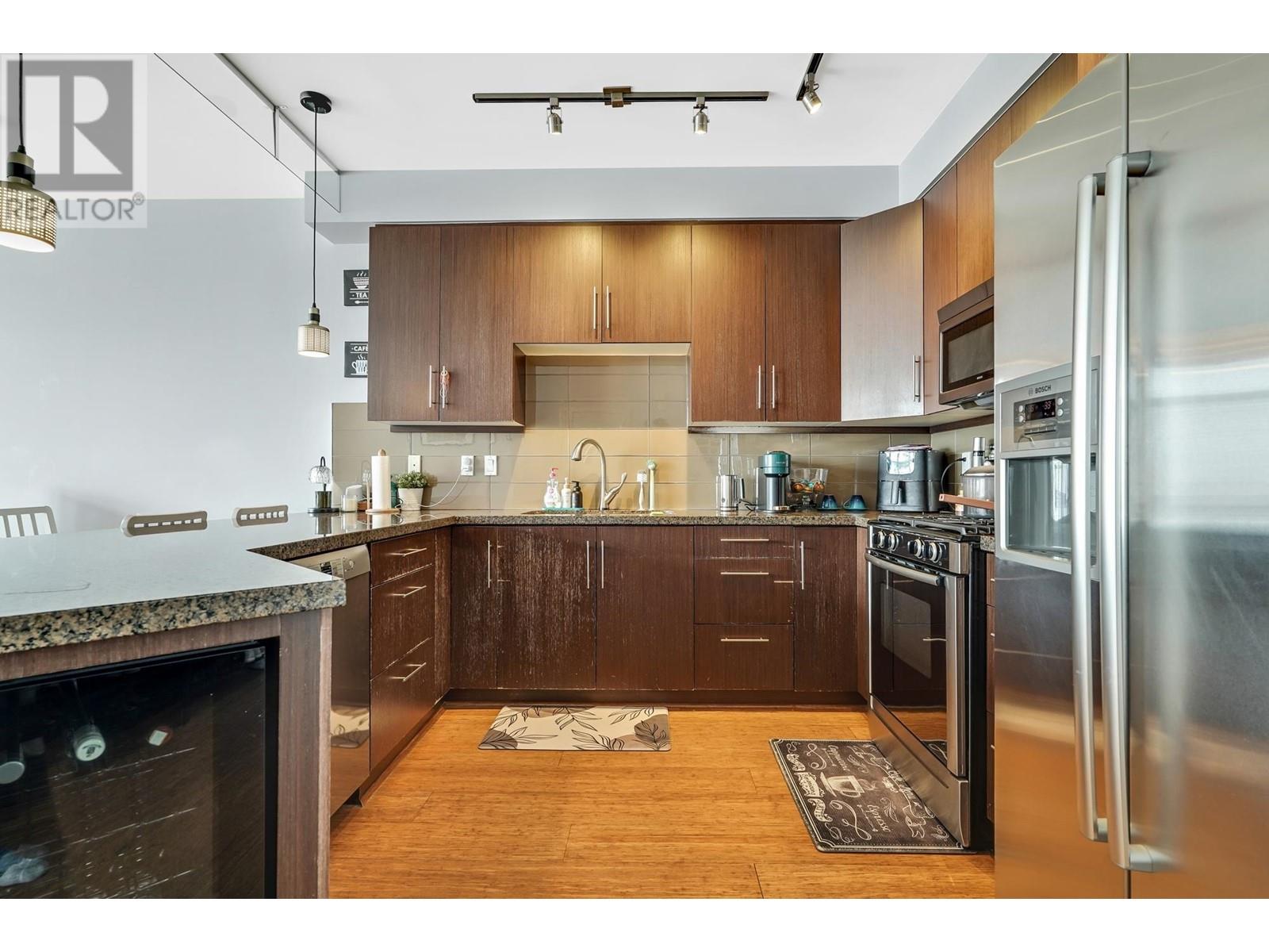 210 6111 London Road, Richmond, British Columbia  V7E 3S3 - Photo 16 - R2987225