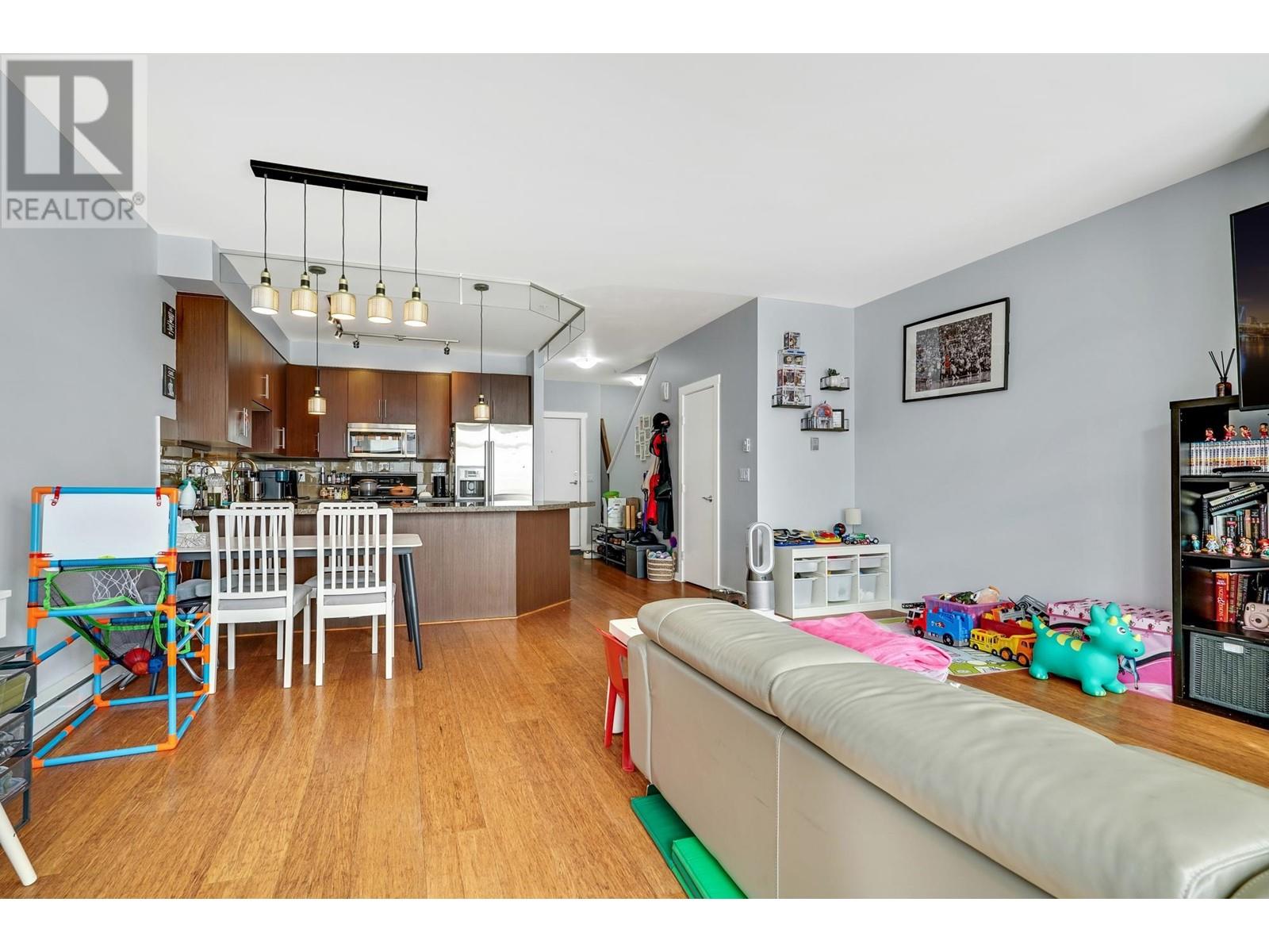 210 6111 London Road, Richmond, British Columbia  V7E 3S3 - Photo 15 - R2987225