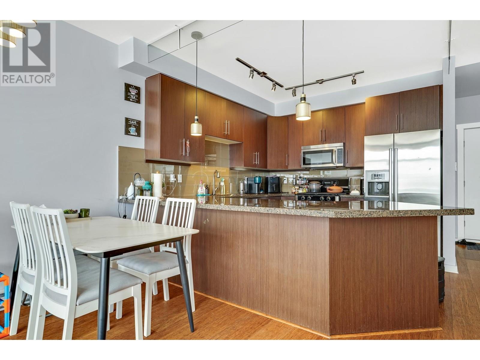 210 6111 London Road, Richmond, British Columbia  V7E 3S3 - Photo 14 - R2987225