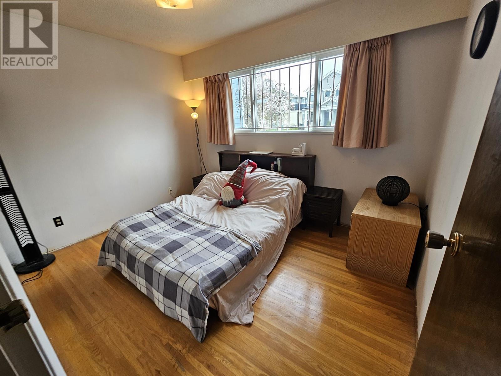 6739 Dumfries Street, Vancouver, British Columbia  V5P 3B8 - Photo 11 - R2984988