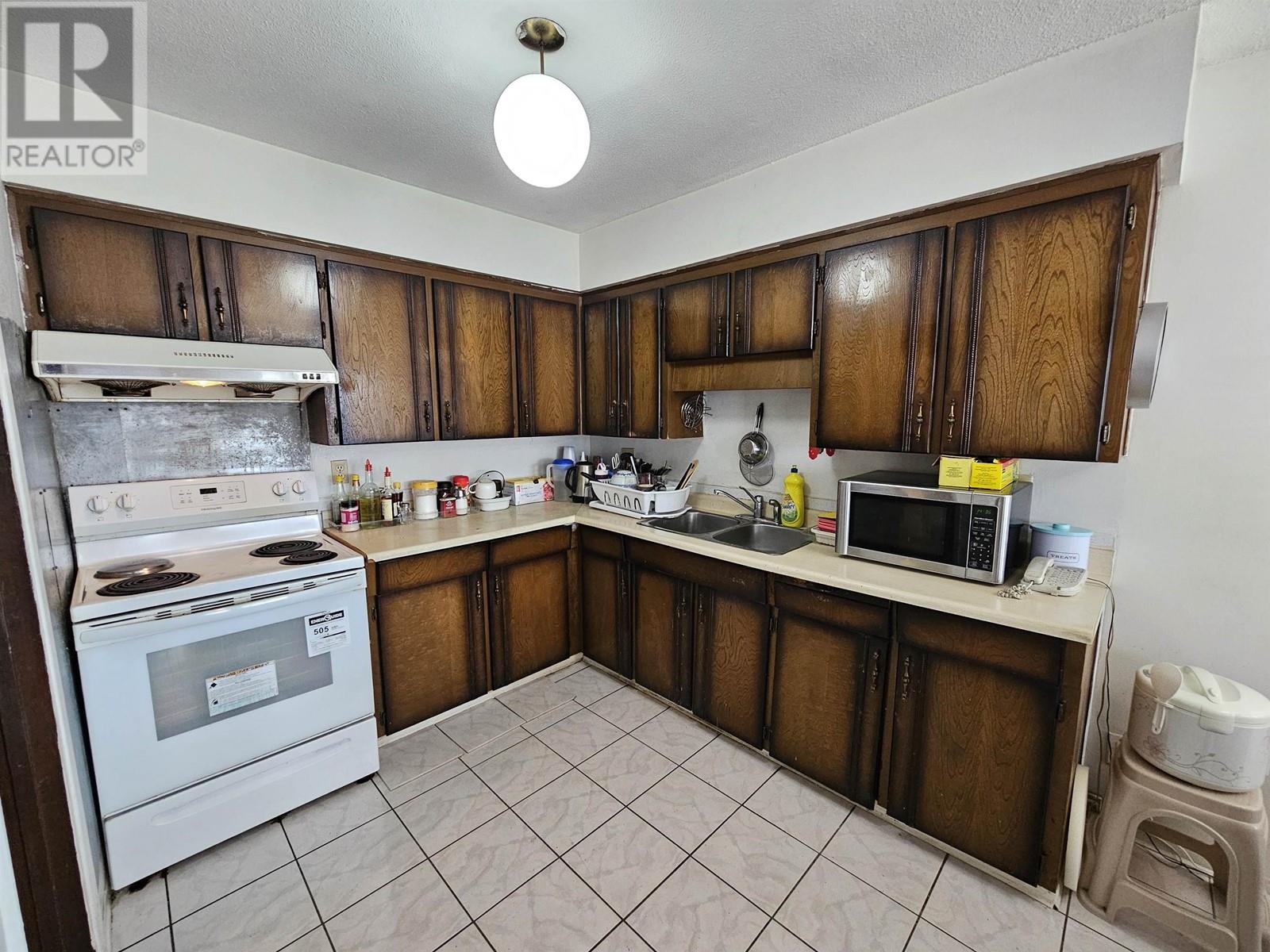 6739 Dumfries Street, Vancouver, British Columbia  V5P 3B8 - Photo 15 - R2984988
