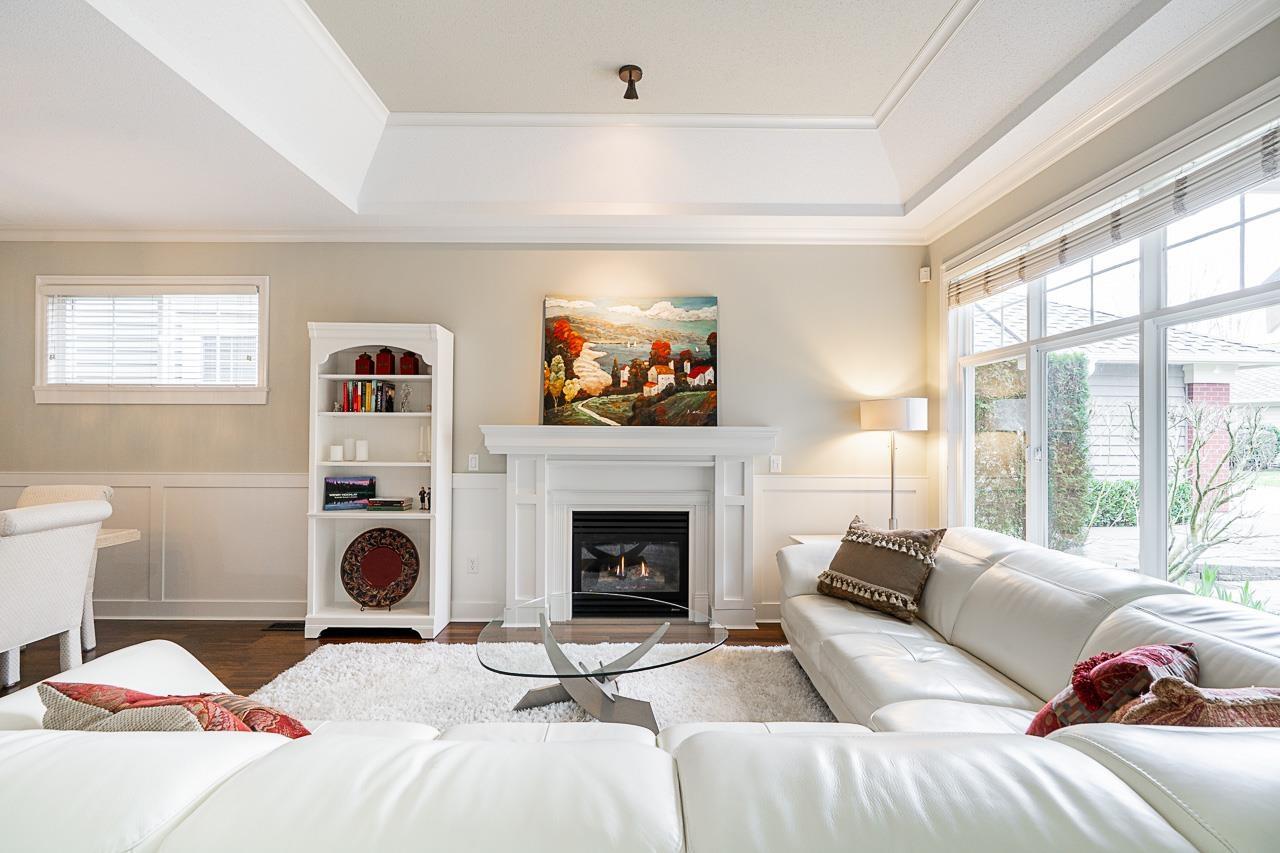 13 15450 Rosemary Heights Crescent, Surrey, British Columbia  V3Z 0K1 - Photo 1 - R2983310