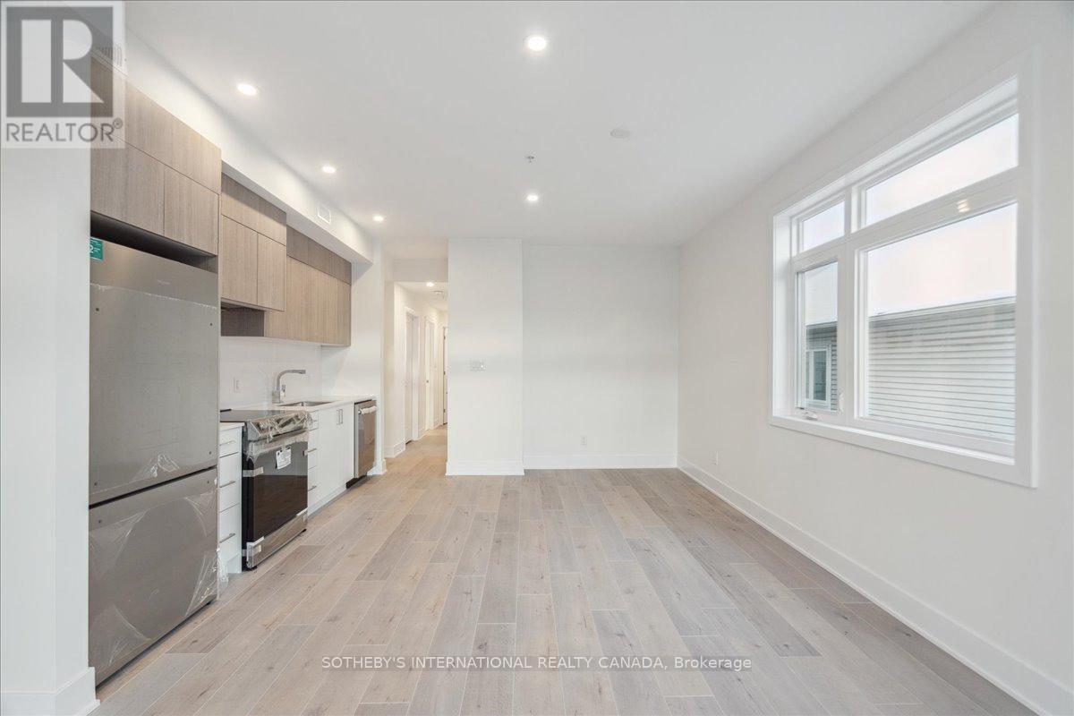 683 Melbourne Avenue, Ottawa, Ontario  K2A 1X4 - Photo 28 - X12068028