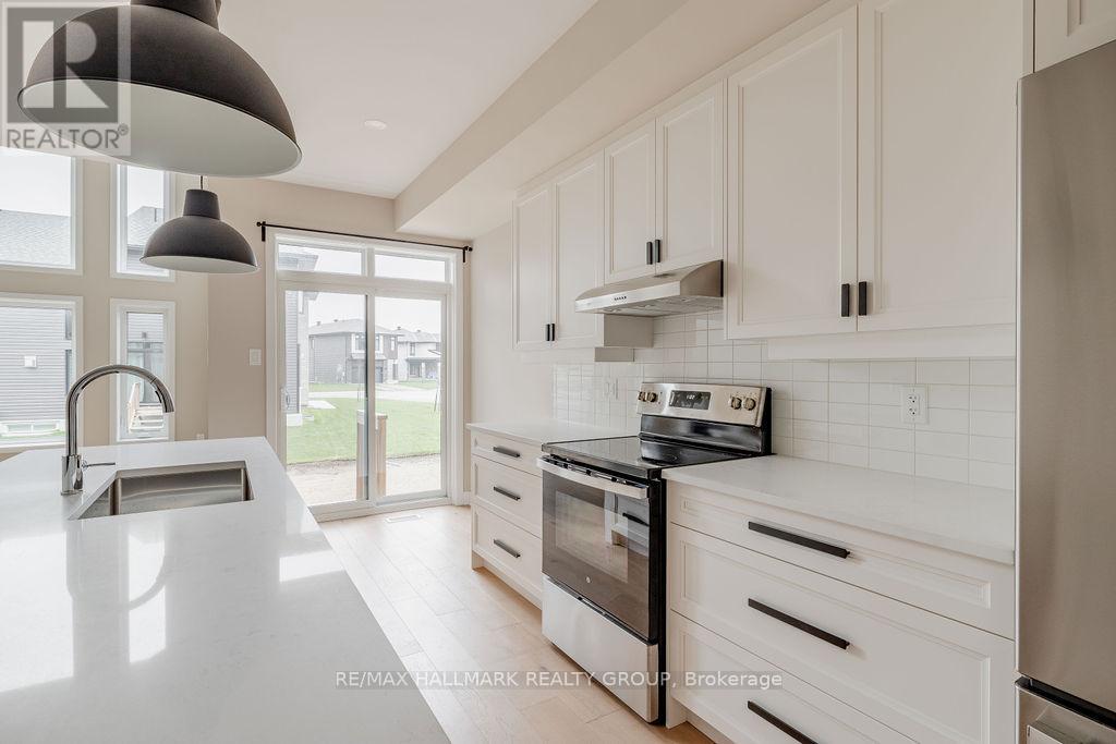 151 Bristol Crescent, North Grenville, Ontario  K0G 1J0 - Photo 11 - X12068030