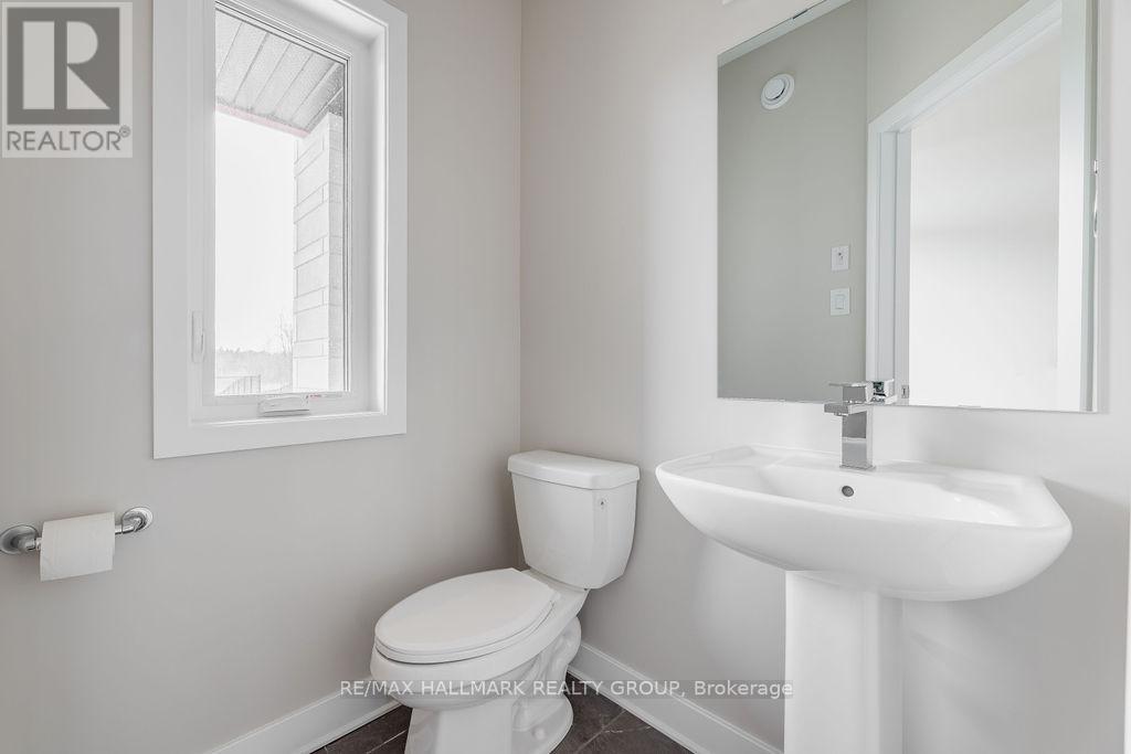 151 Bristol Crescent, North Grenville, Ontario  K0G 1J0 - Photo 19 - X12068030