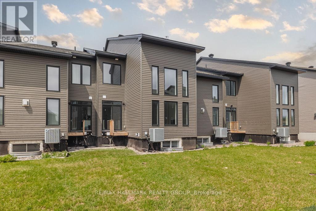 151 Bristol Crescent, North Grenville, Ontario  K0G 1J0 - Photo 38 - X12068030