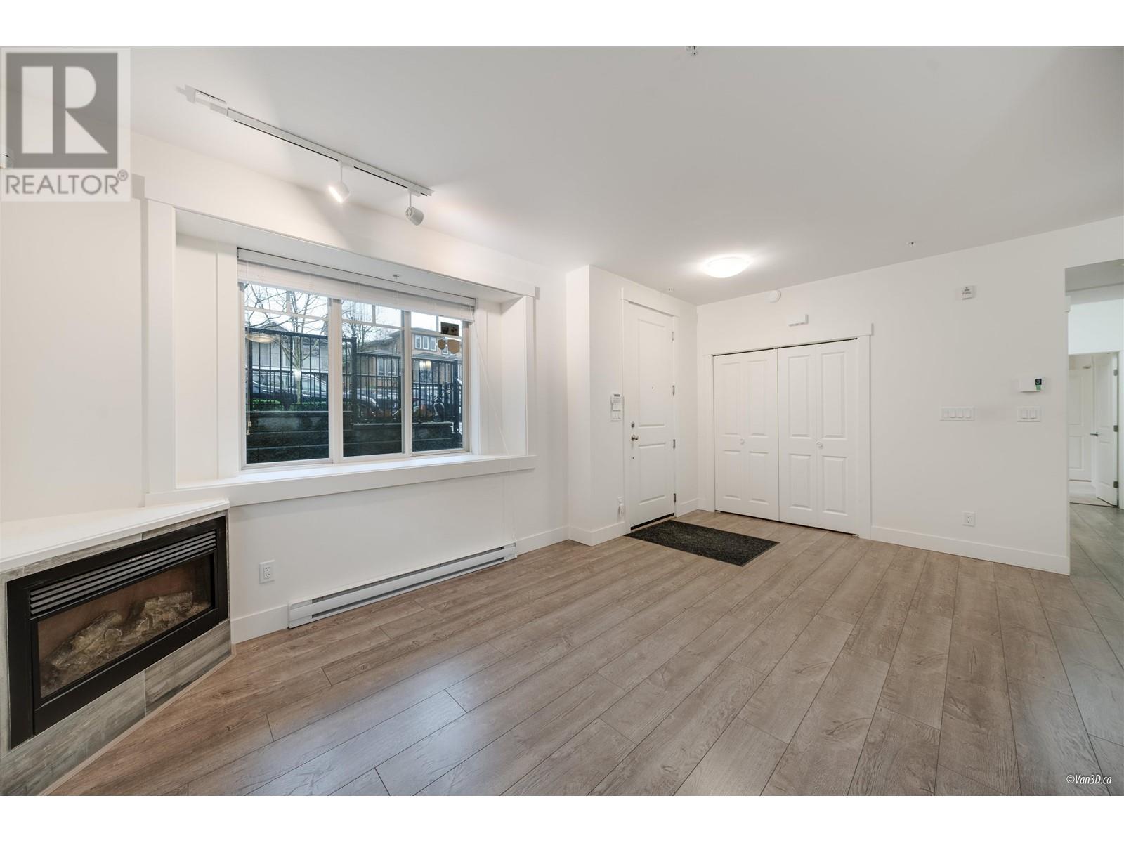 6 4033 Dominion Street, Burnaby, British Columbia  V5G 0C2 - Photo 11 - R2987160