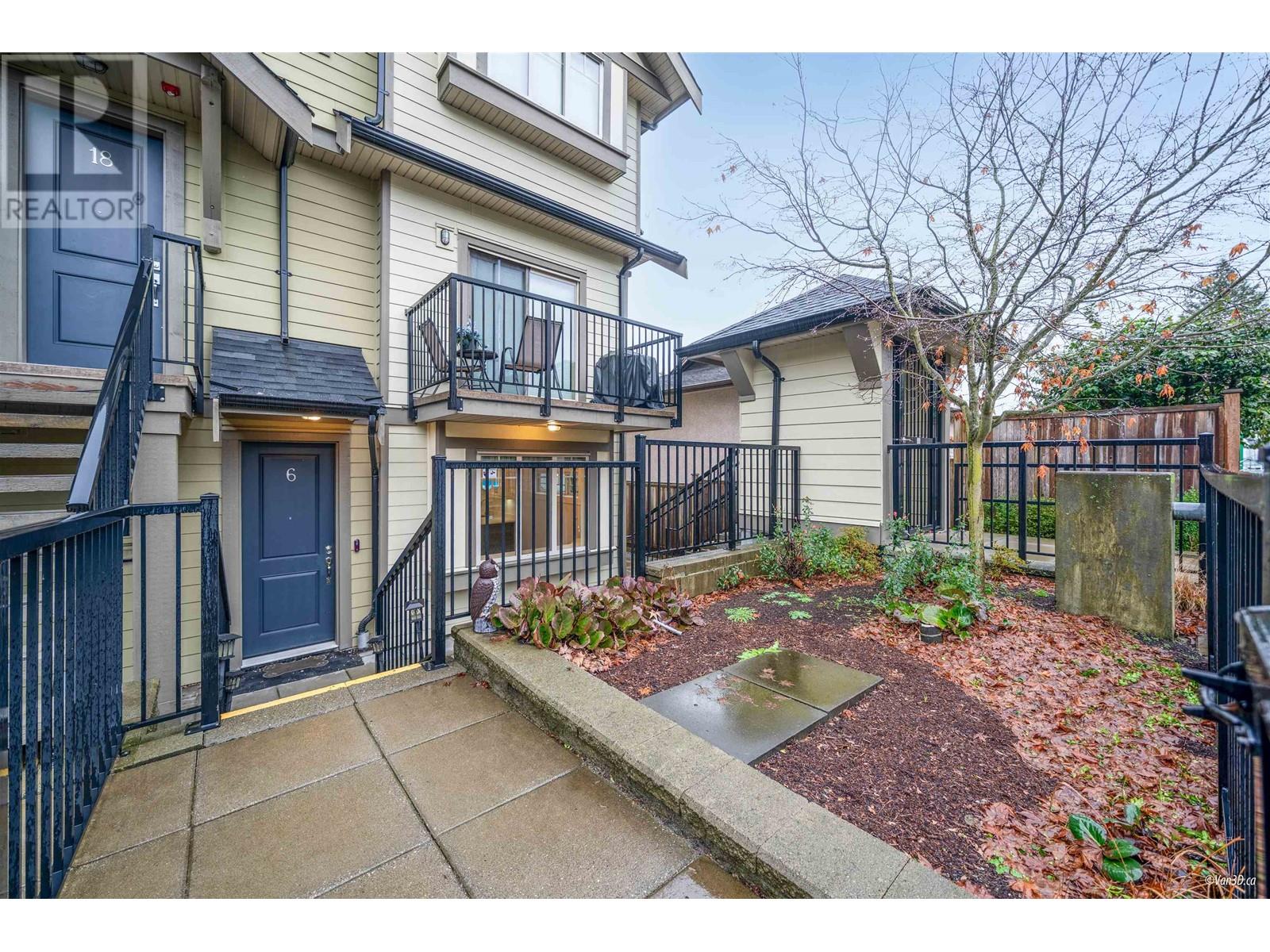 6 4033 Dominion Street, Burnaby, British Columbia  V5G 0C2 - Photo 2 - R2987160