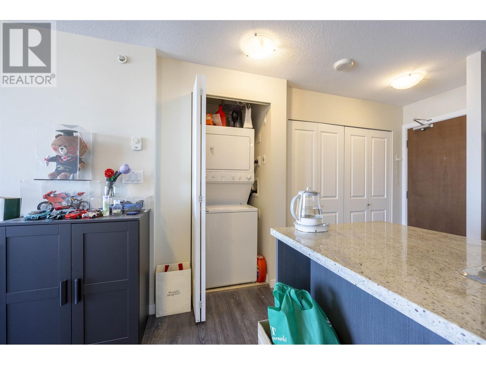 2203 6688 Arcola Street, Burnaby, British Columbia  V5E 0B3 - Photo 27 - R2987396