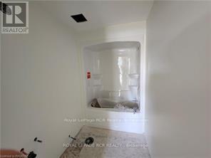 140 Gold Street W, Southgate, Ontario  N0C 1B0 - Photo 4 - X12068026