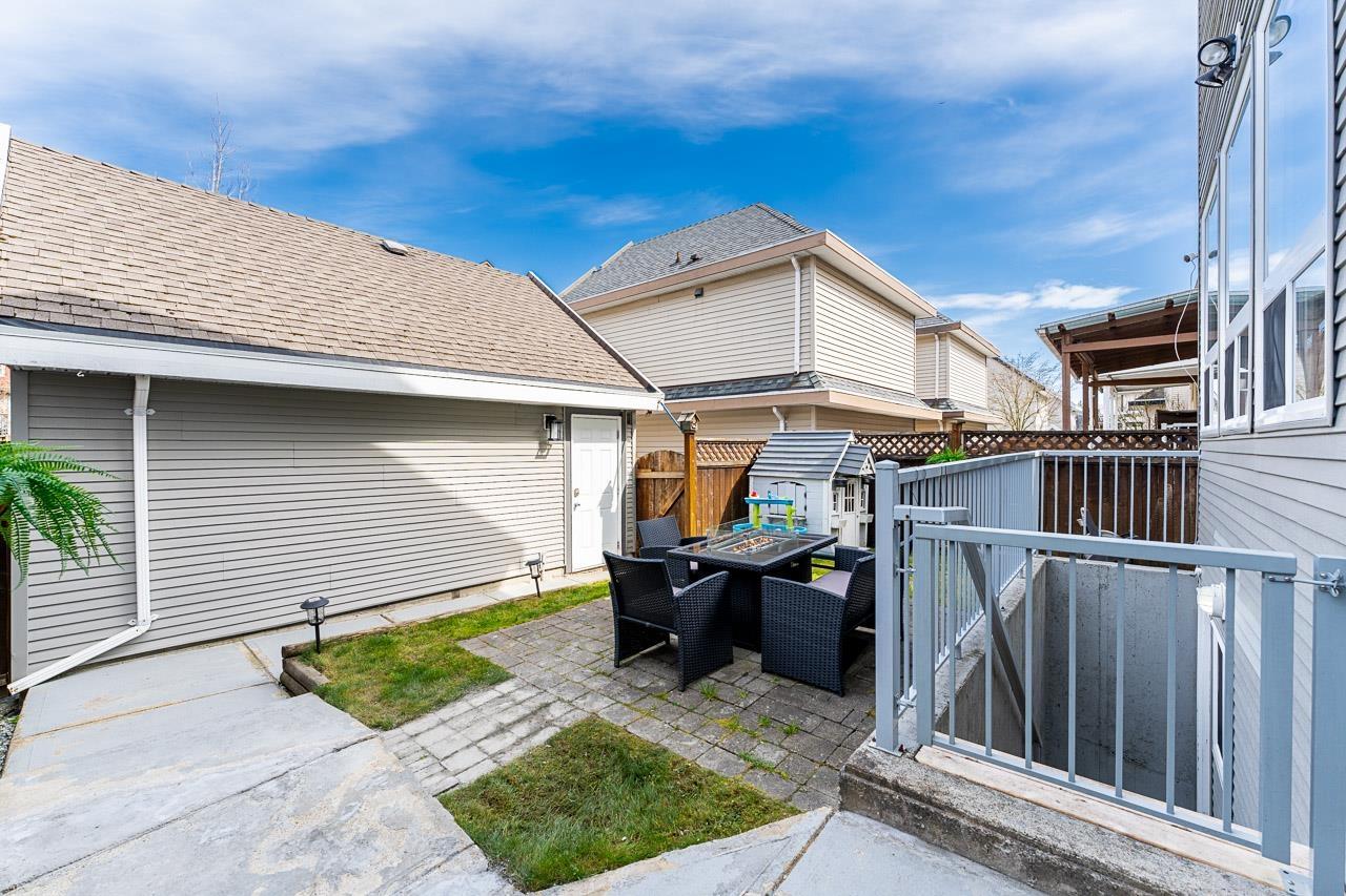 19159 70 Avenue, Surrey, British Columbia  V4N 0A6 - Photo 29 - R2986987