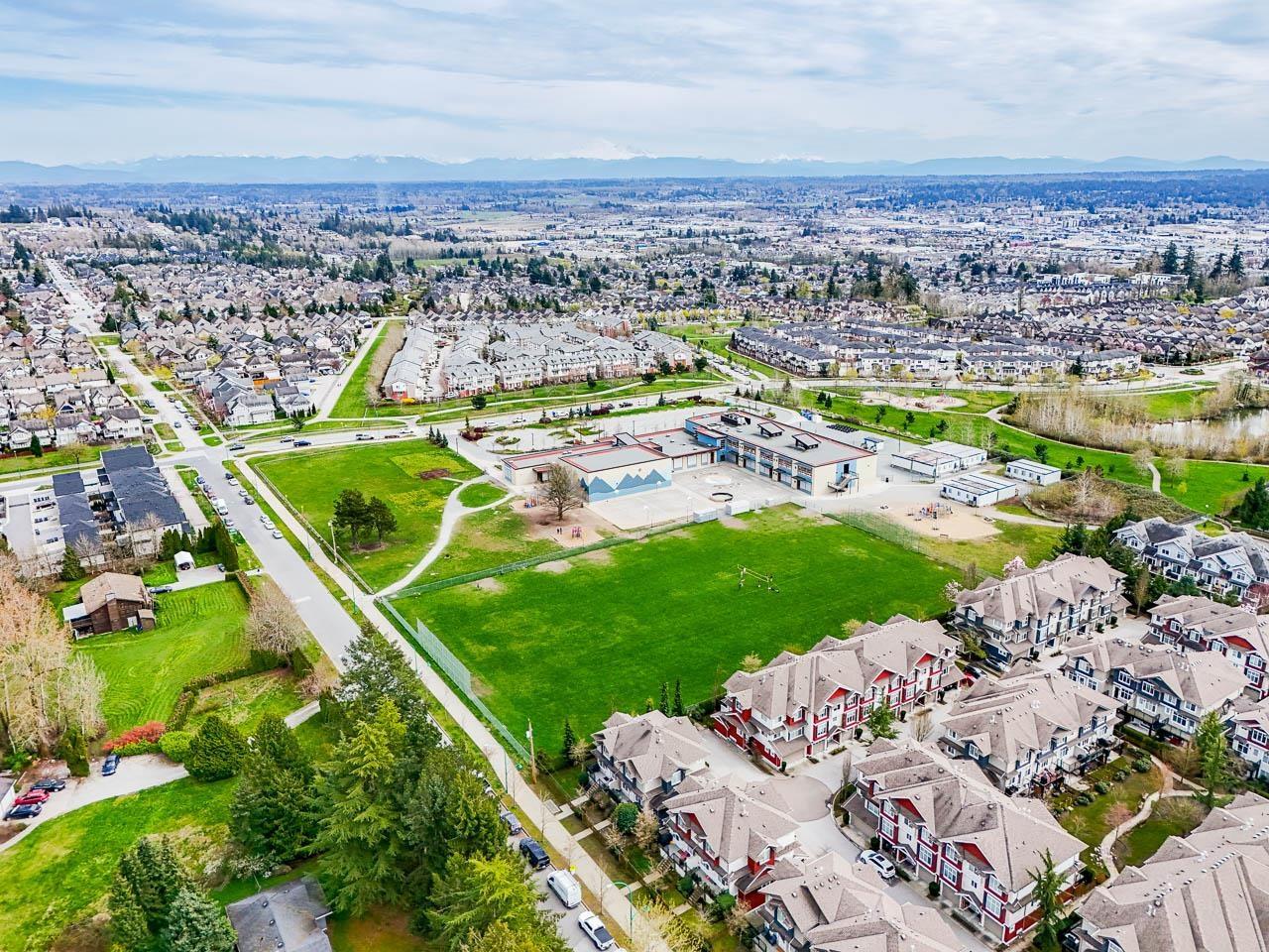 19159 70 Avenue, Surrey, British Columbia  V4N 0A6 - Photo 39 - R2986987