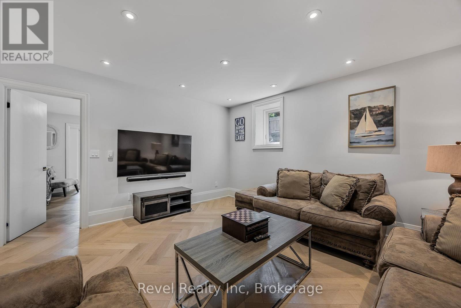 237 West Shore Drive, Tiny, Ontario  L9M 0M7 - Photo 26 - S12027094